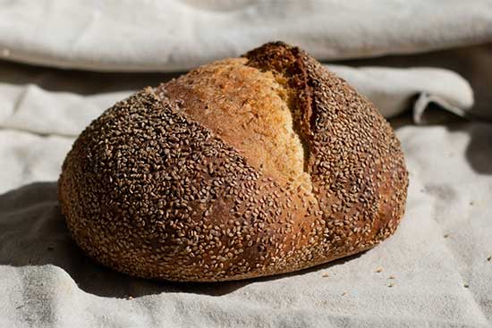 bread_hammonton-round_01_Crust_bakery_Fenton_MI